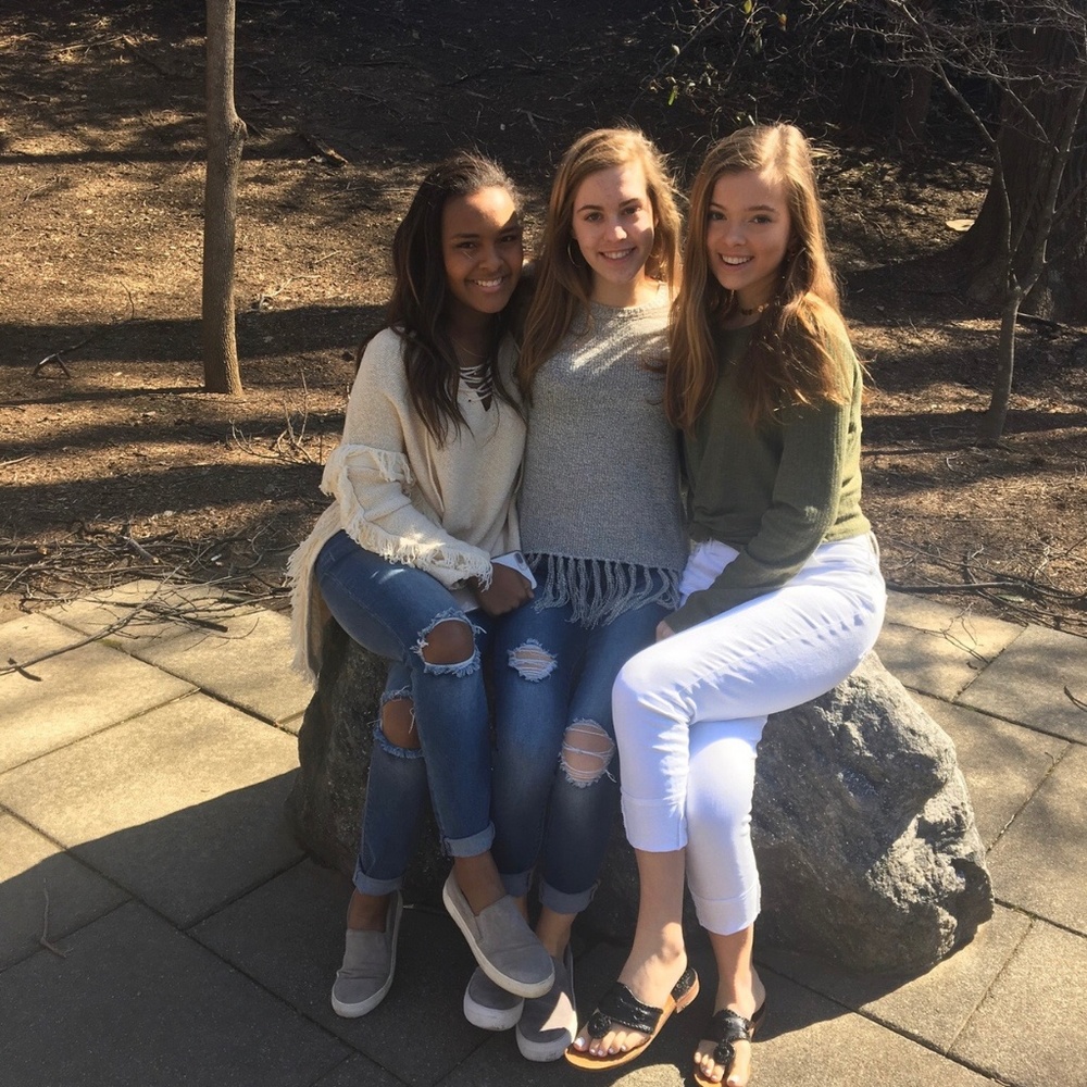 Meet your Posher: Isa!